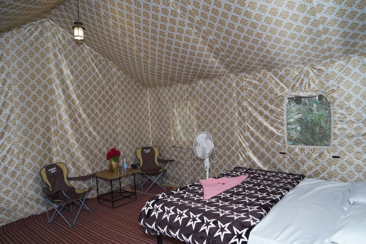 Forest Acres Camps マックトシュワー エクステリア 写真